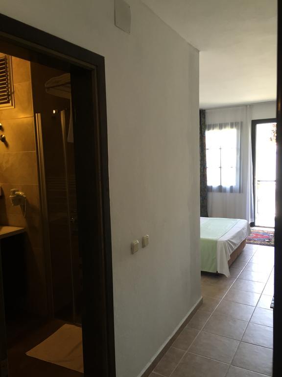 Liman Hotel Kusadası Esterno foto
