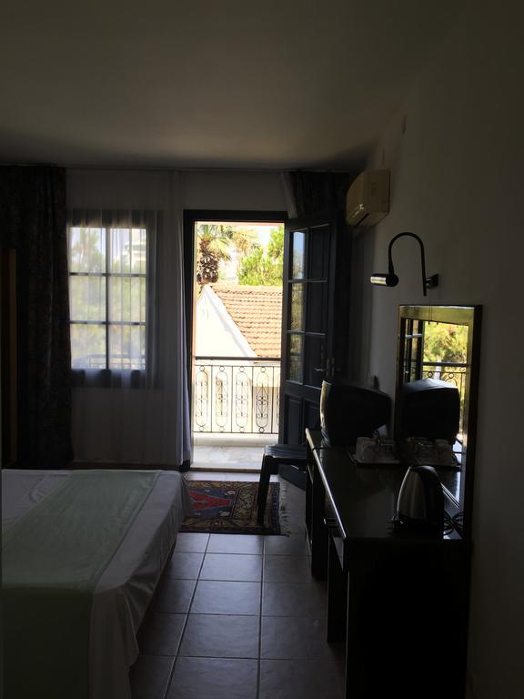Liman Hotel Kusadası Esterno foto