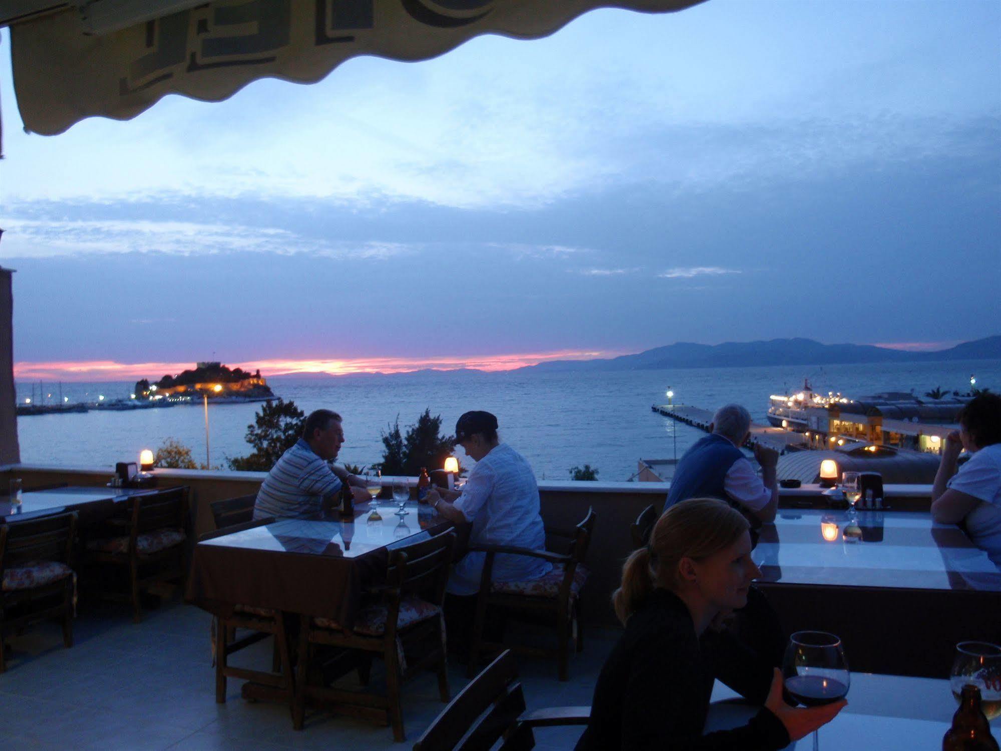 Liman Hotel Kusadası Esterno foto