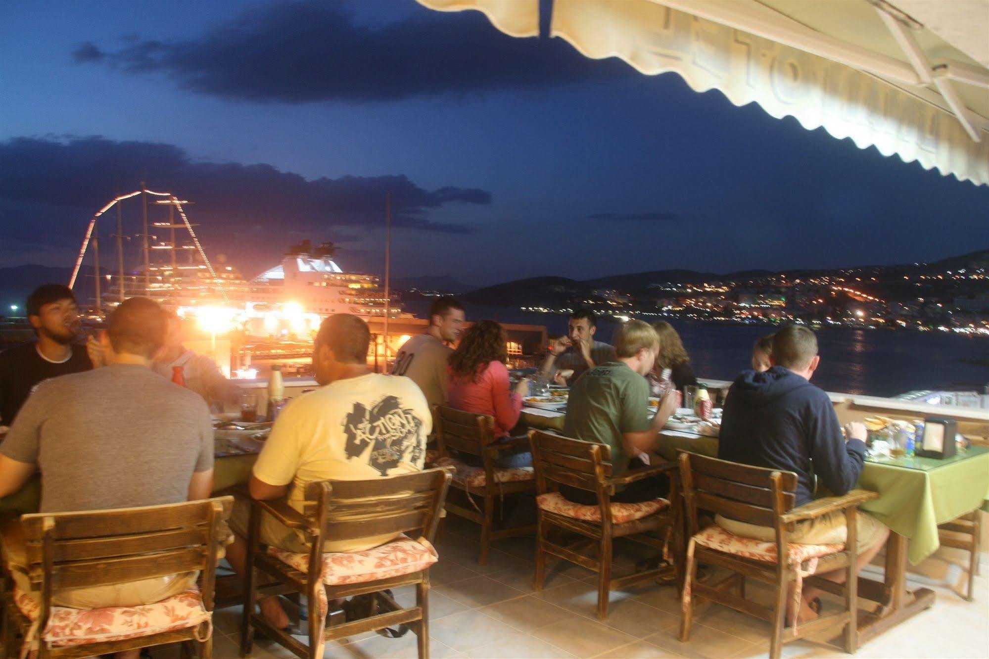 Liman Hotel Kusadası Esterno foto