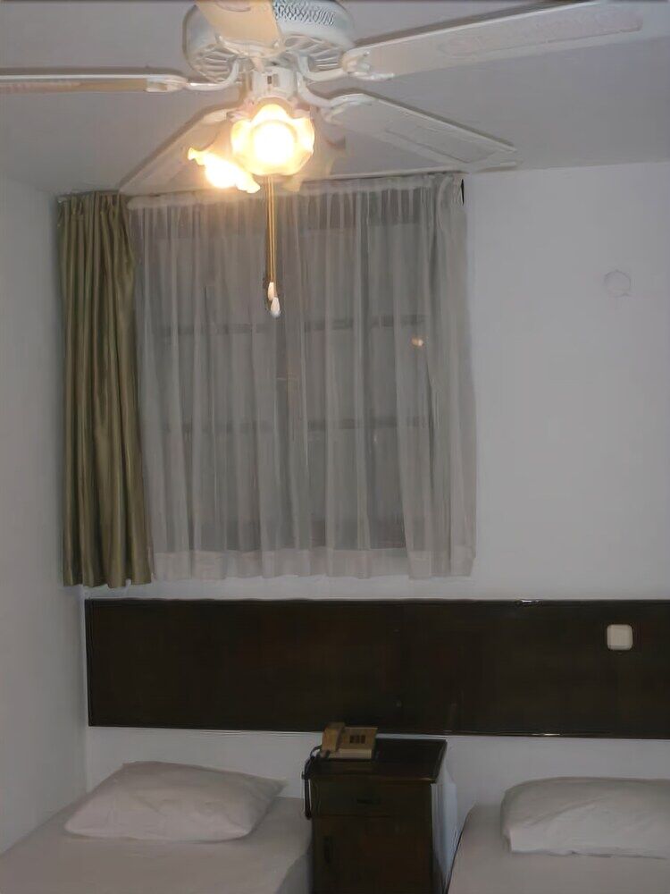 Liman Hotel Kusadası Esterno foto